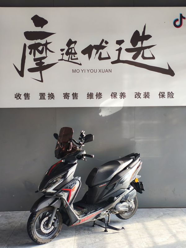 二手新大洲本田裂行 RX125Fi