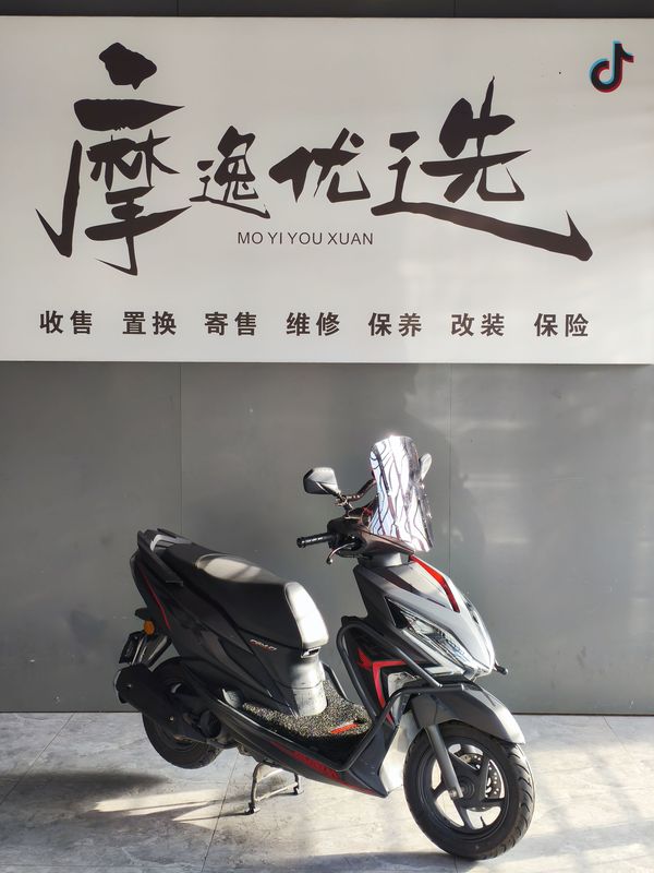 二手新大洲本田裂行 RX125Fi