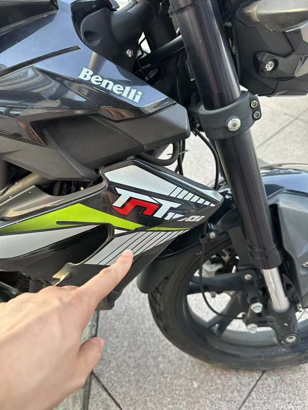 二手贝纳利红宝龙 TNT150i