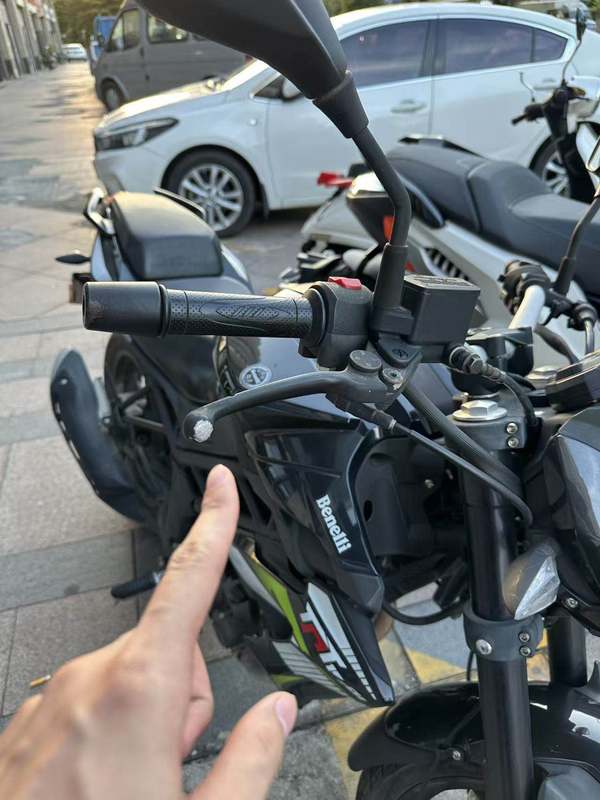 二手贝纳利红宝龙 TNT150i