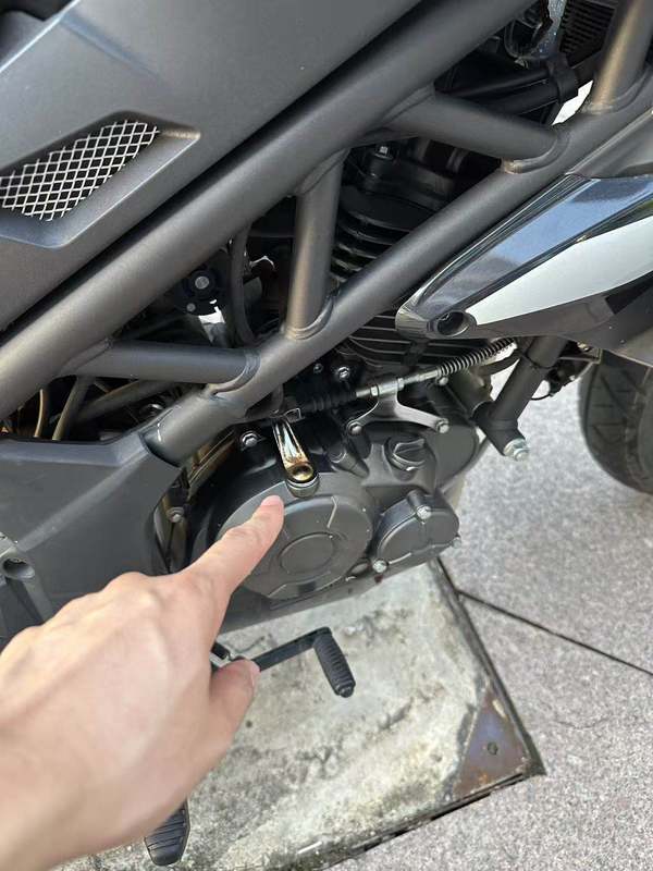 二手贝纳利红宝龙 TNT150i