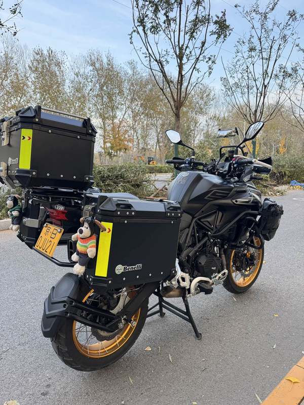 二手贝纳利TRK552