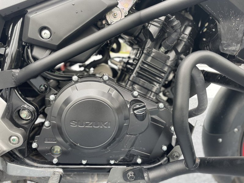 二手豪爵铃木DL250