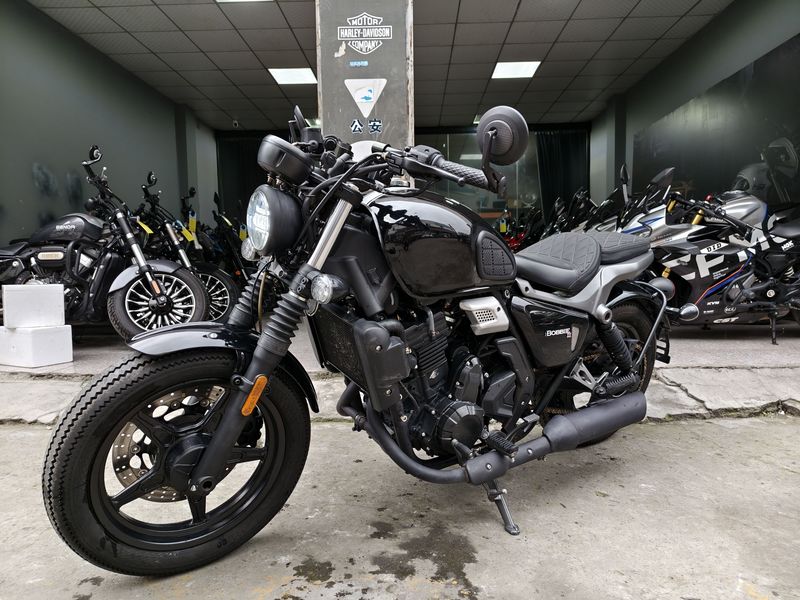 二手长江Bobbie 400 II