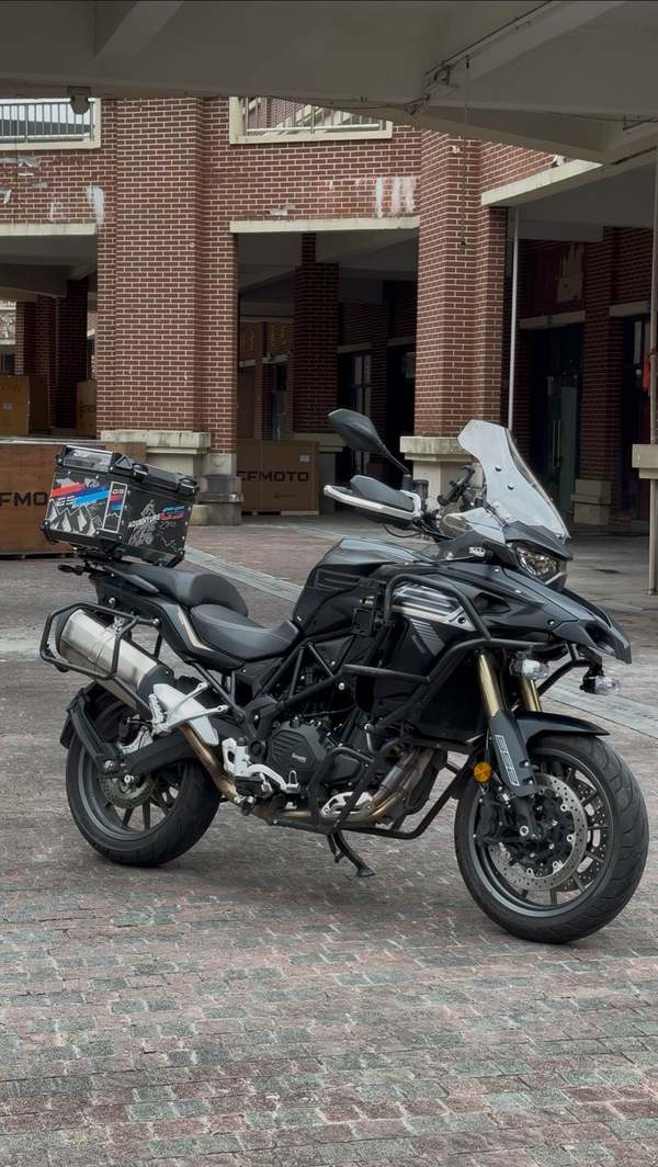 二手贝纳利TRK552