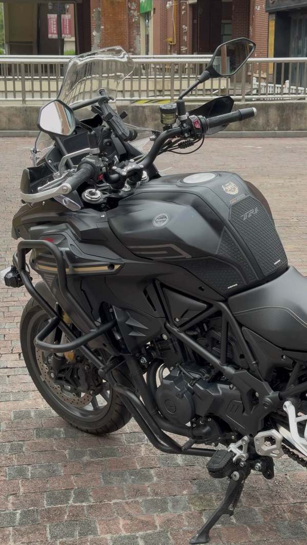 二手贝纳利TRK552