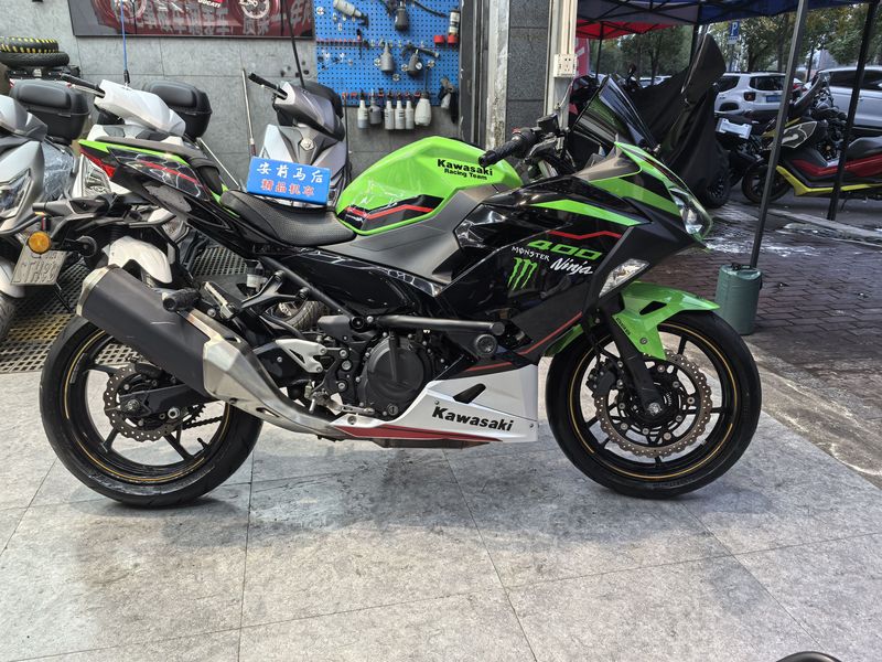 二手川崎Ninja 400