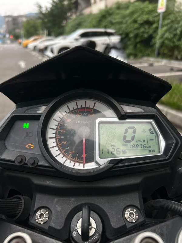 二手贝纳利小黄龙 TNT25