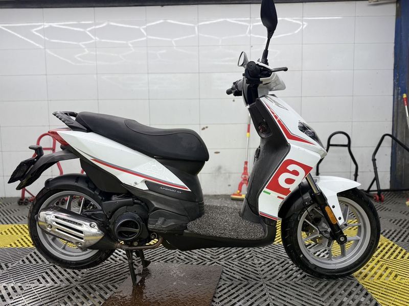 二手宗申阿普利亚RA1