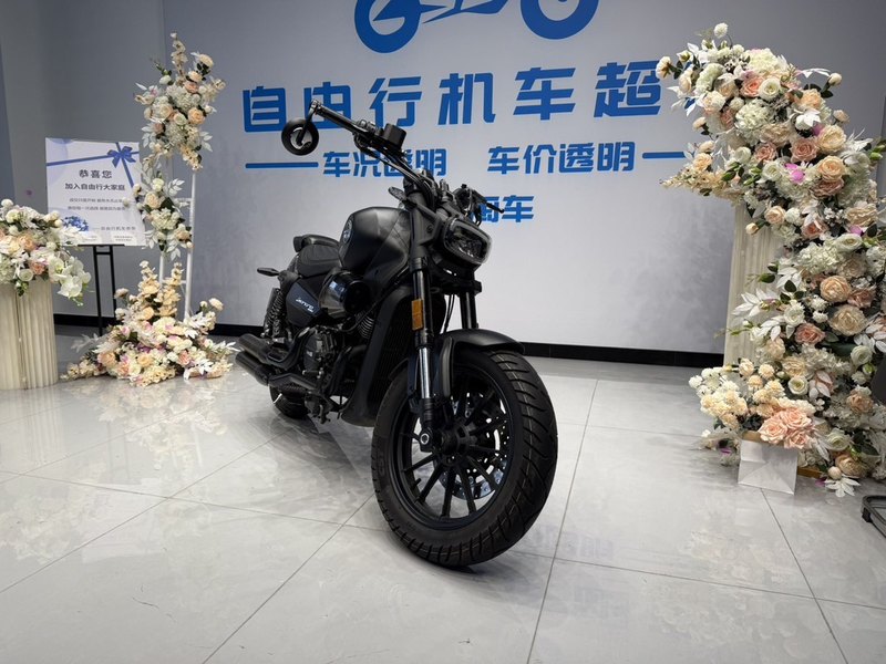 二手贝纳利哈伦252