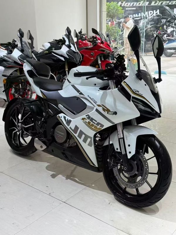 二手QJMOTOR赛250