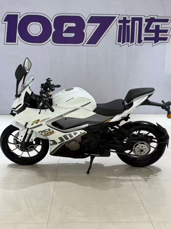 二手QJMOTOR赛250