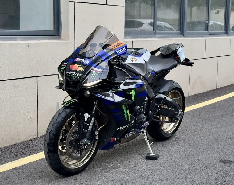 二手雅马哈YZF-R1