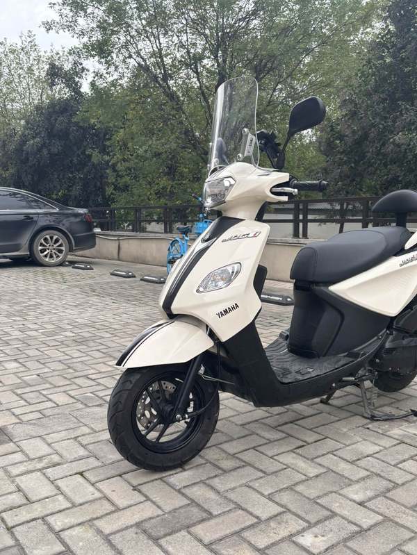 二手建设雅马哈巧格i