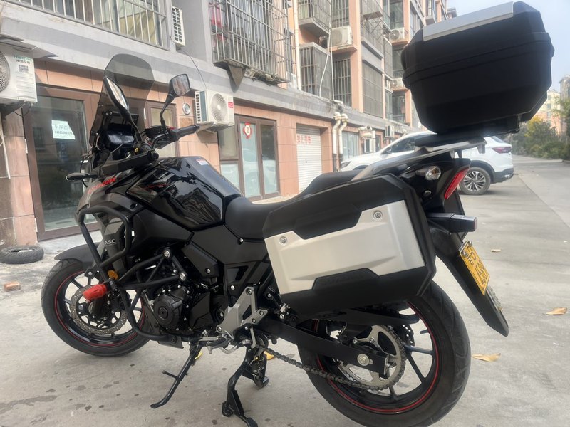 二手豪爵铃木DL250