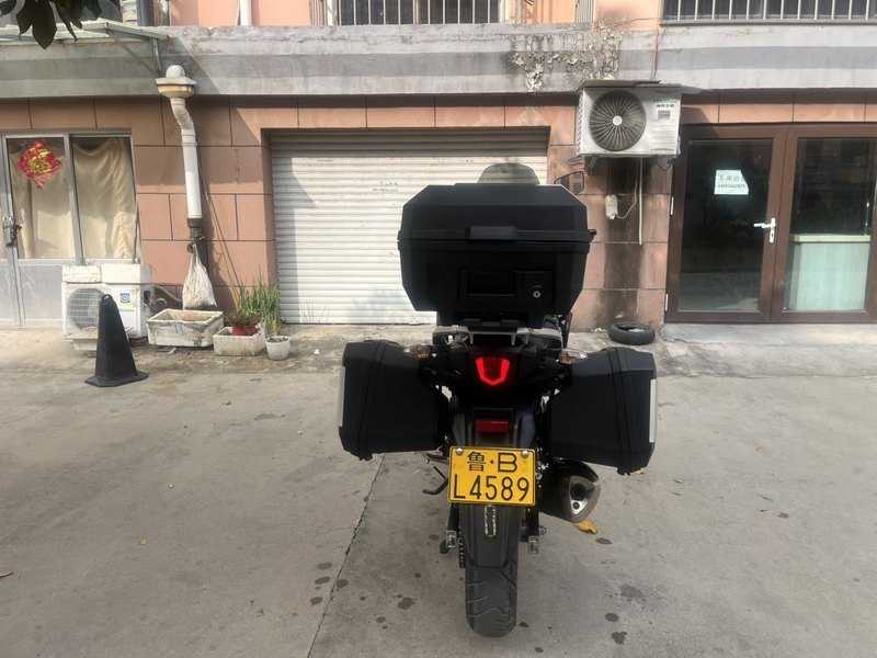 二手豪爵铃木DL250