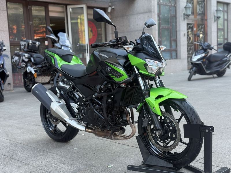 二手川崎Z400