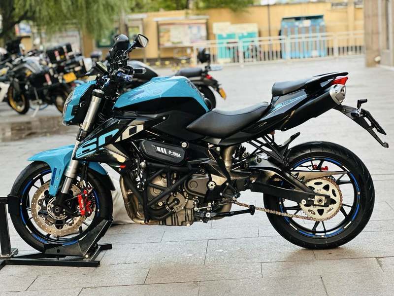 二手贝纳利TNT600i