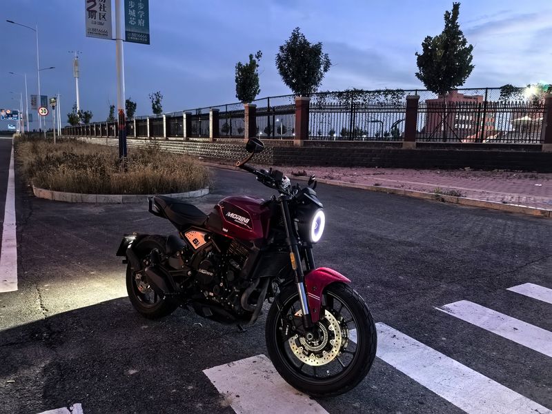 二手摩托莫里尼赛文佐6½