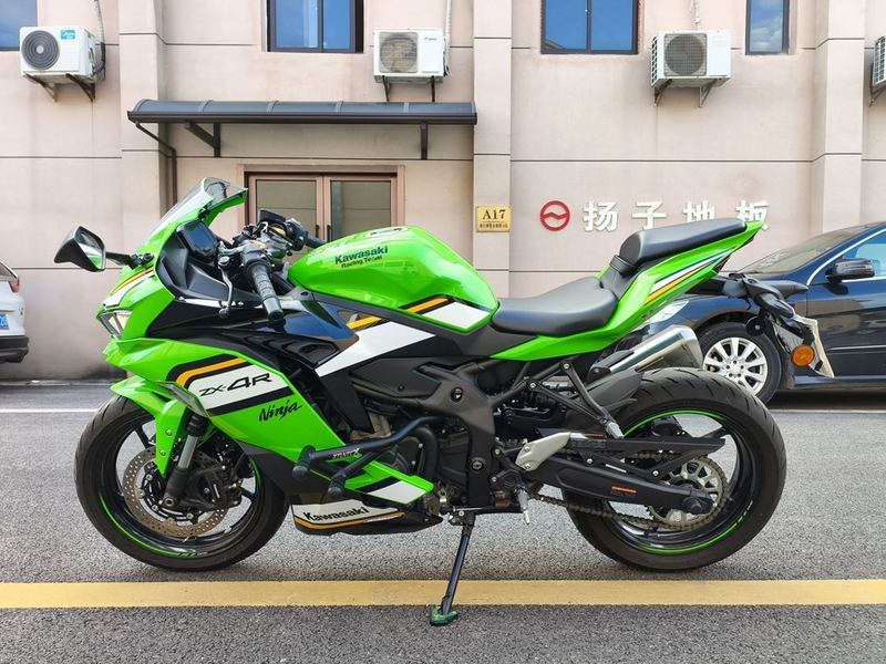二手川崎ZX-4R