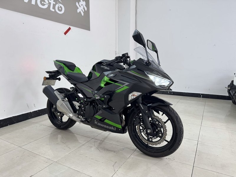 二手川崎Ninja 400