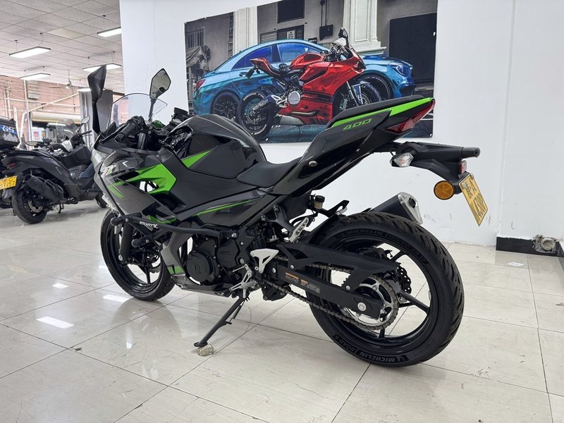 二手川崎Ninja 400
