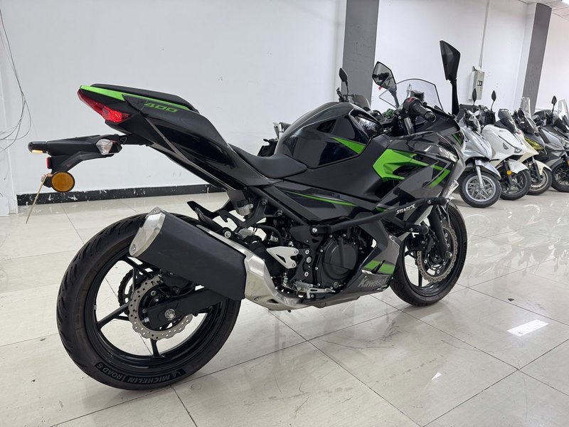 二手川崎Ninja 400