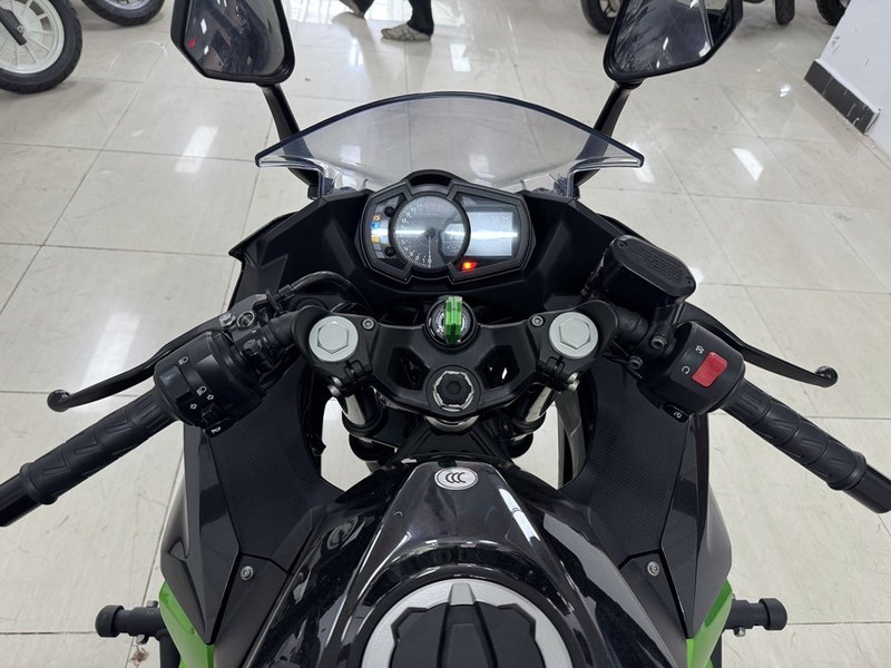 二手川崎Ninja 400