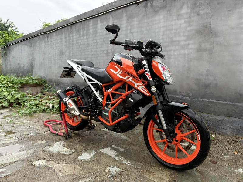 二手KTMR2R390 Duke