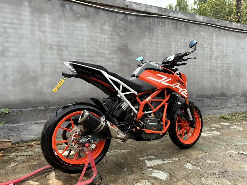 二手KTMR2R390 Duke