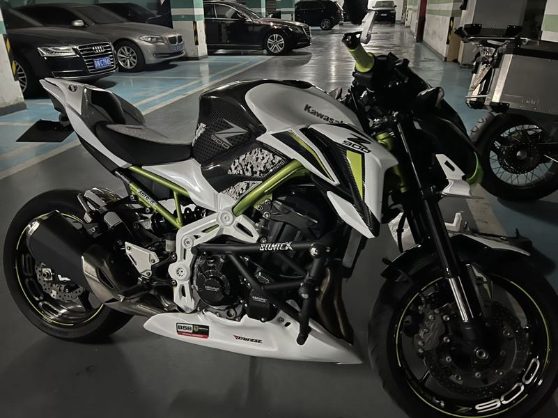 二手川崎Z900