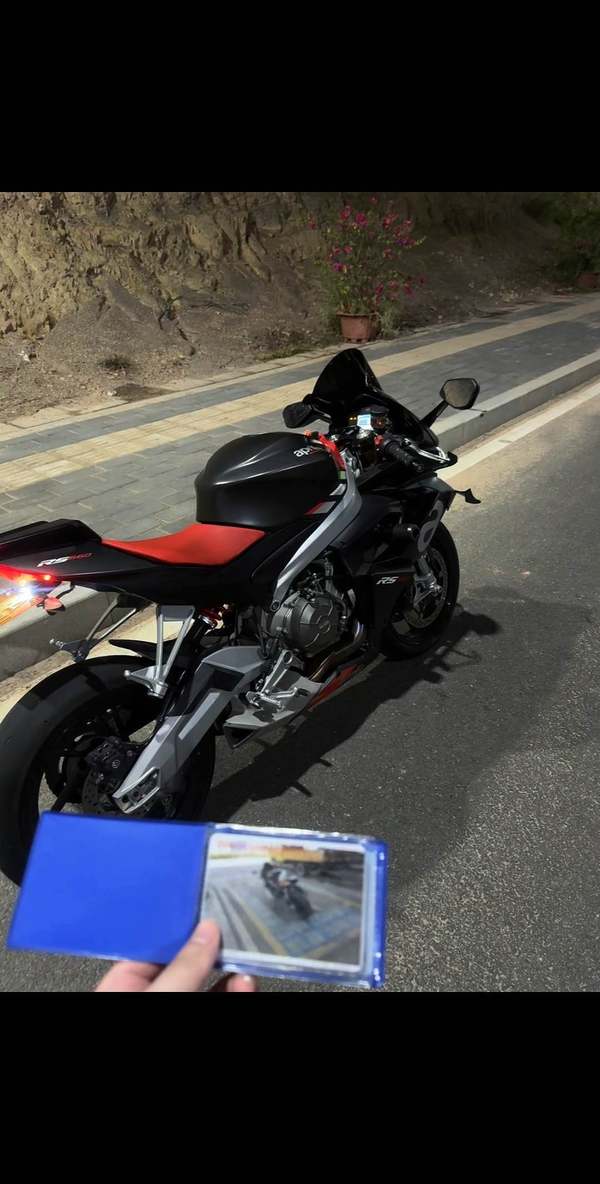 二手阿普利亚RS 660 