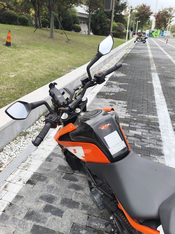 二手KTMR2R250 Duke