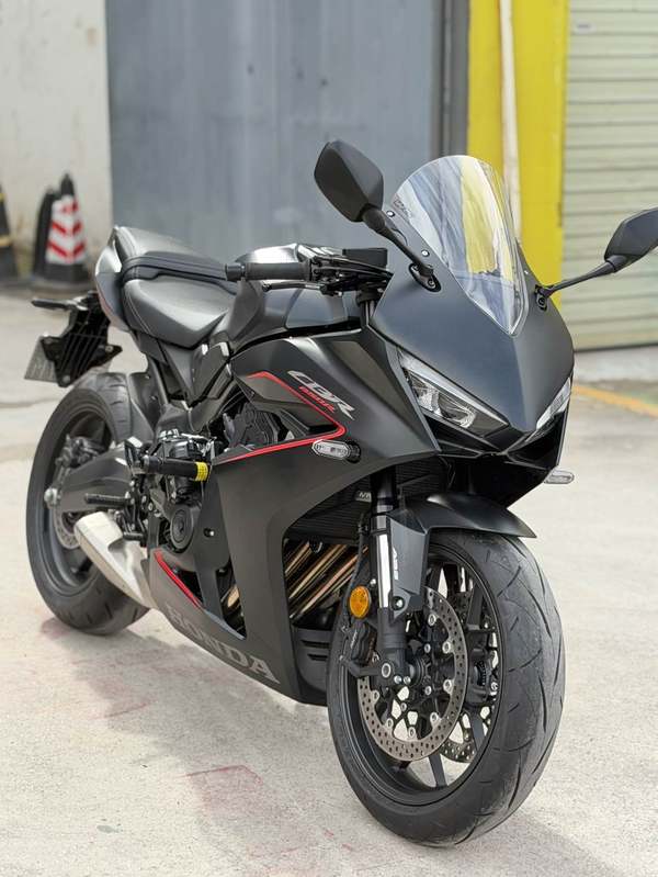 二手本田CBR650R