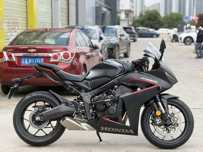 二手本田CBR650R