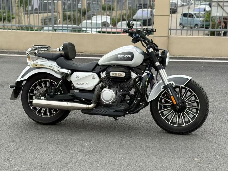 二手奔达Rock300 灰石