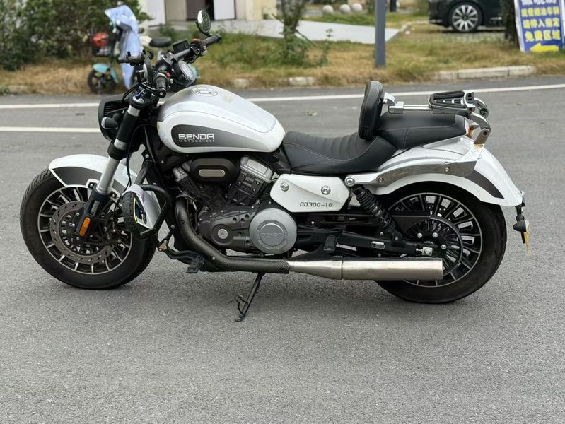 二手奔达Rock300 灰石