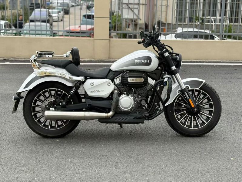 二手奔达Rock300 灰石