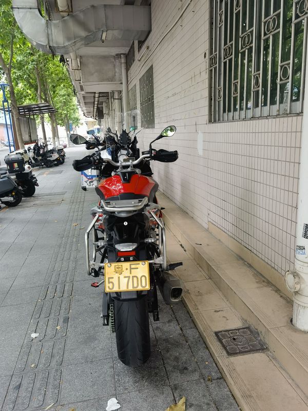 二手宝马S 1000 XR