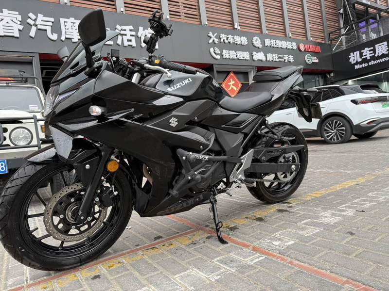 二手豪爵铃木GSX250R