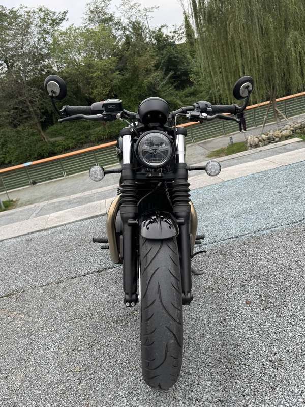 二手凯旋Bonneville Bobber