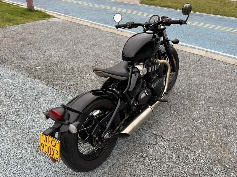 二手凯旋Bonneville Bobber