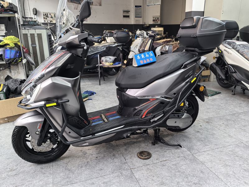 二手QJMOTOR鸿150RS