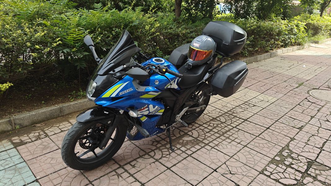 二手济南铃木极客飒 Gixxer 155