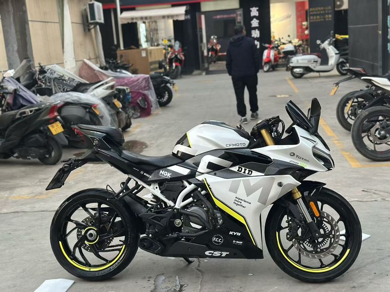 二手春风250SR