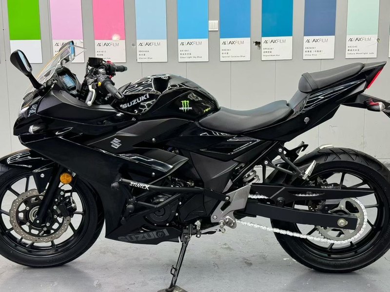 二手豪爵铃木GSX250R