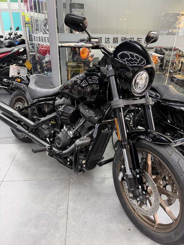 二手哈雷戴维森路威 Low Rider S