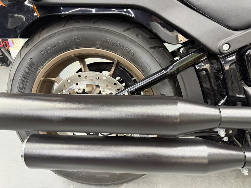 二手哈雷戴维森路威 Low Rider S