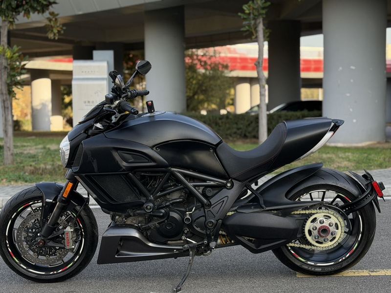 二手杜卡迪Diavel 