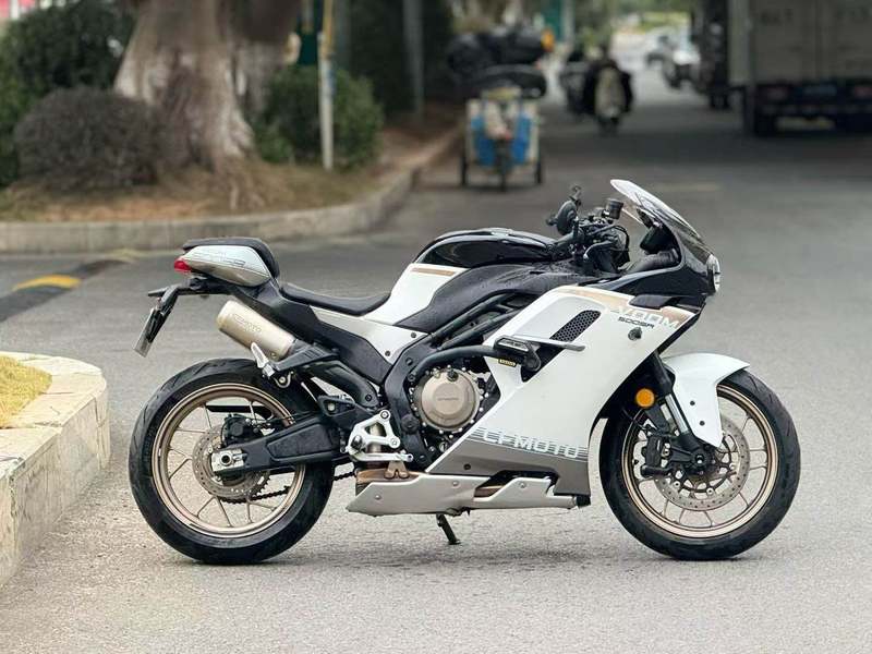 二手春风500SR VOOM